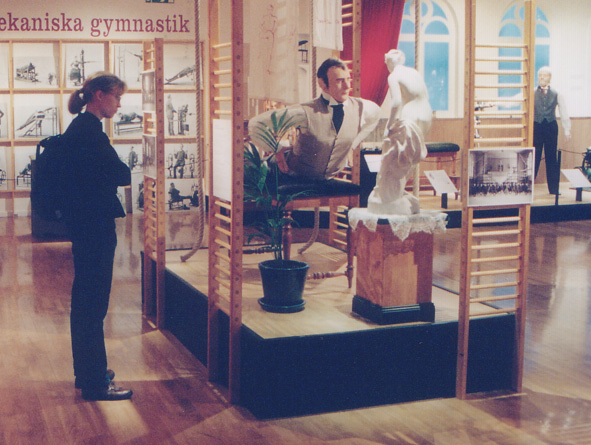 docka och staty.liten